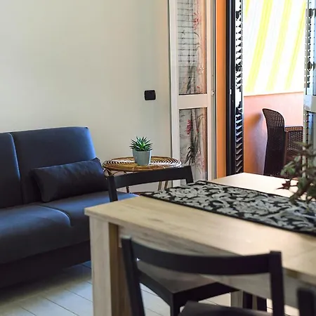 Kris87 A 5 Minuti Dal Porto Apartment